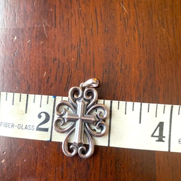 Retired James Avery Melanie Cross - Picture 5 of 8